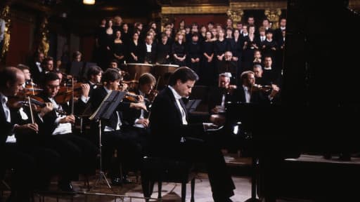 Stream Bernstein conducts Beethoven: Choral Fantasy – with Homero ...