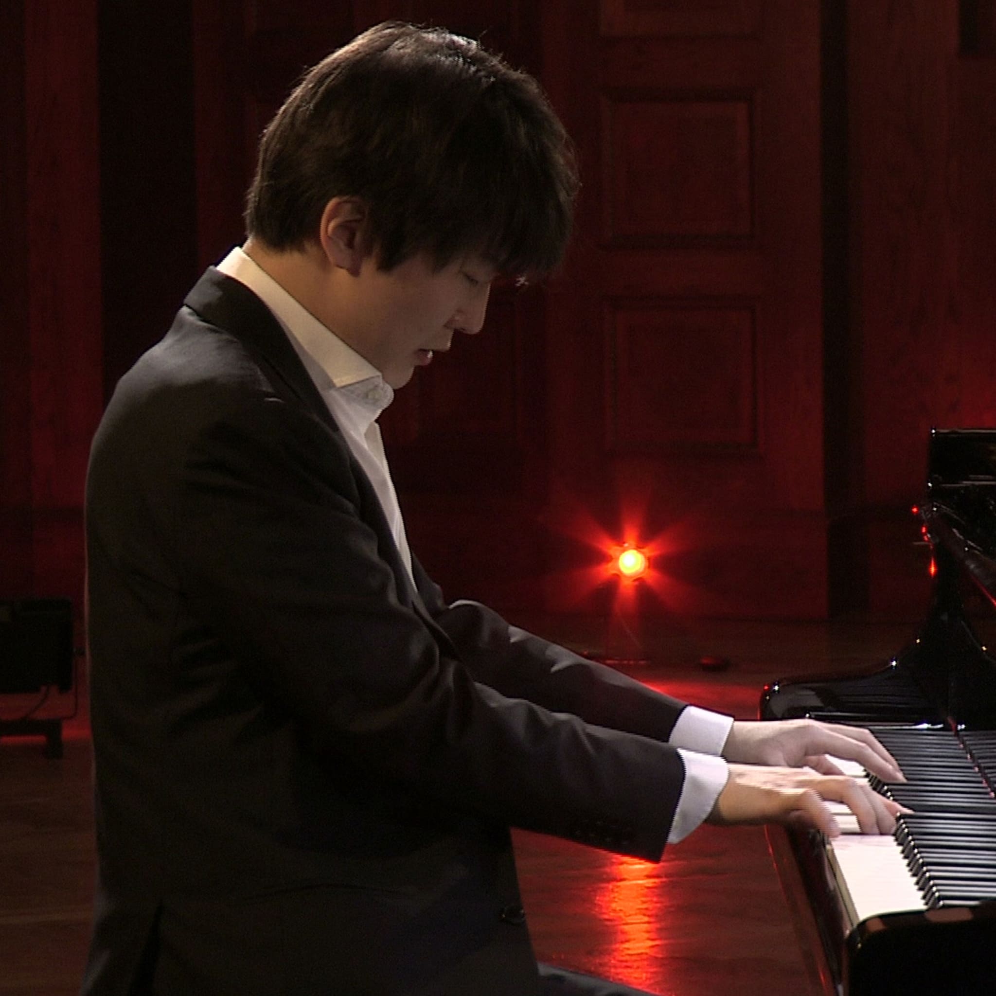 Seong-Jin Cho plays Brahms, Berg and Schubert at Meistersaal Berlin