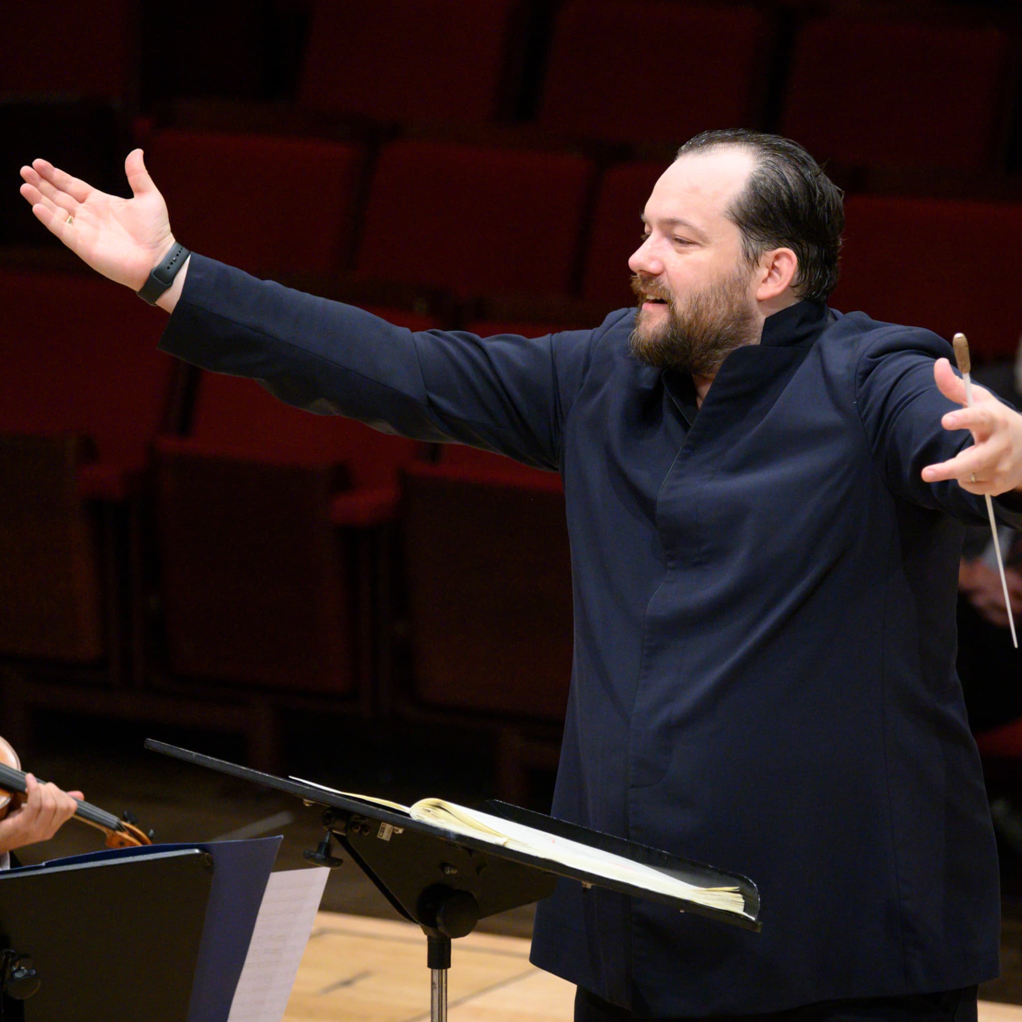 Andris Nelsons conducts Beethoven, Debussy & Wagner