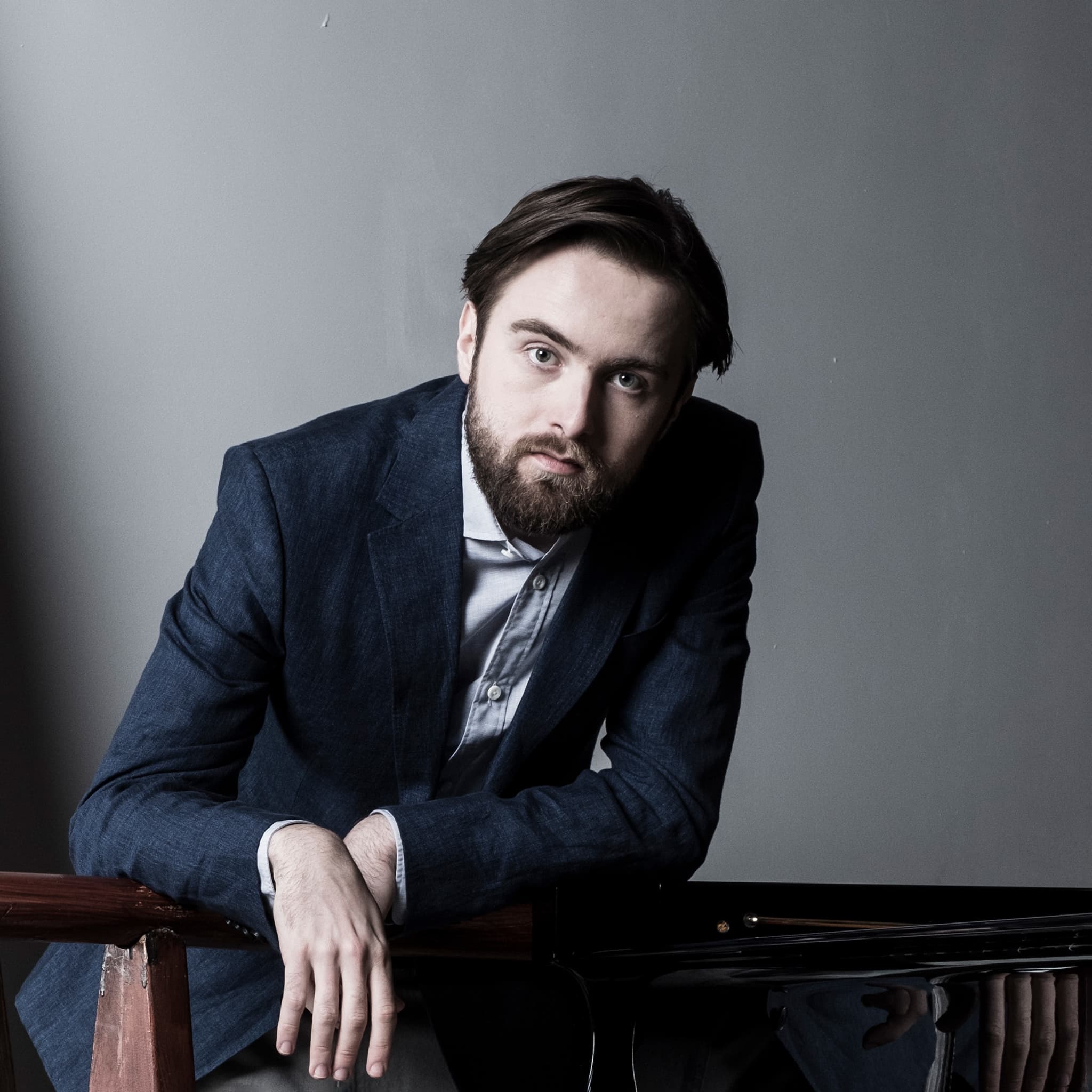 Jakub Hrůša und die Tschechische Philharmonie spielen Scriabin & Suk