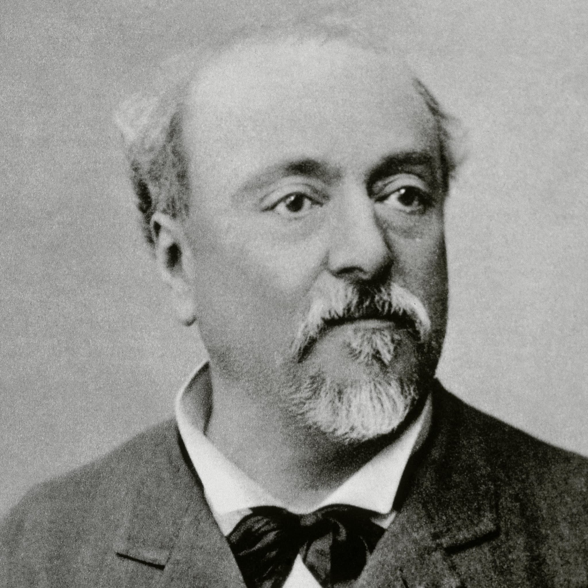 Emmanuel Chabrier