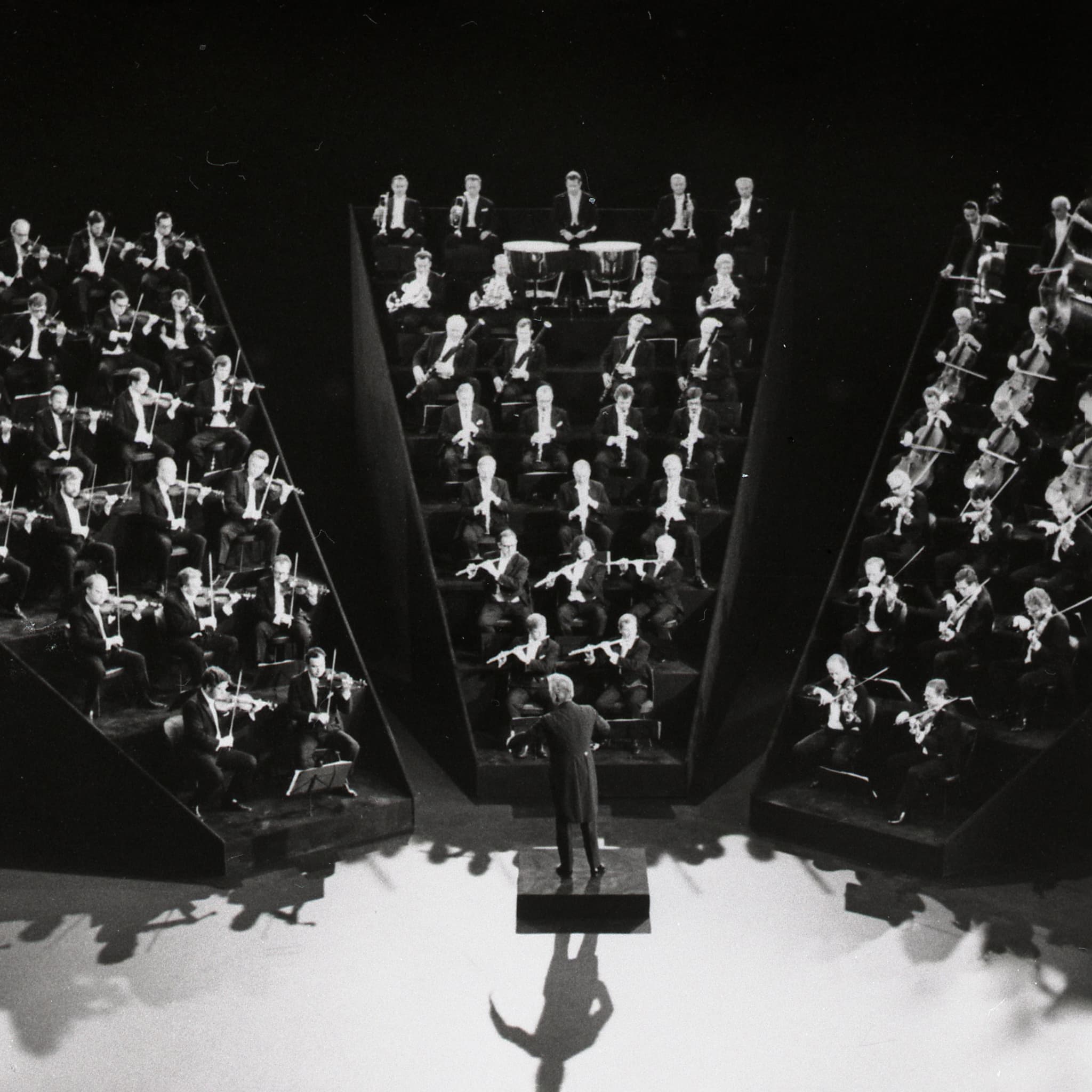 Karajan conducts Beethoven: Symphony No.3 "Eroica"