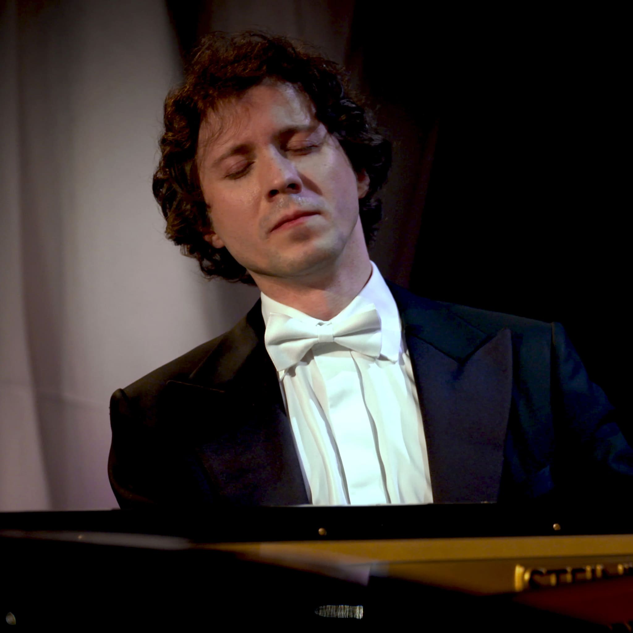 Musical Moment: Rafał Blechacz plays Bach, Franck and Chopin