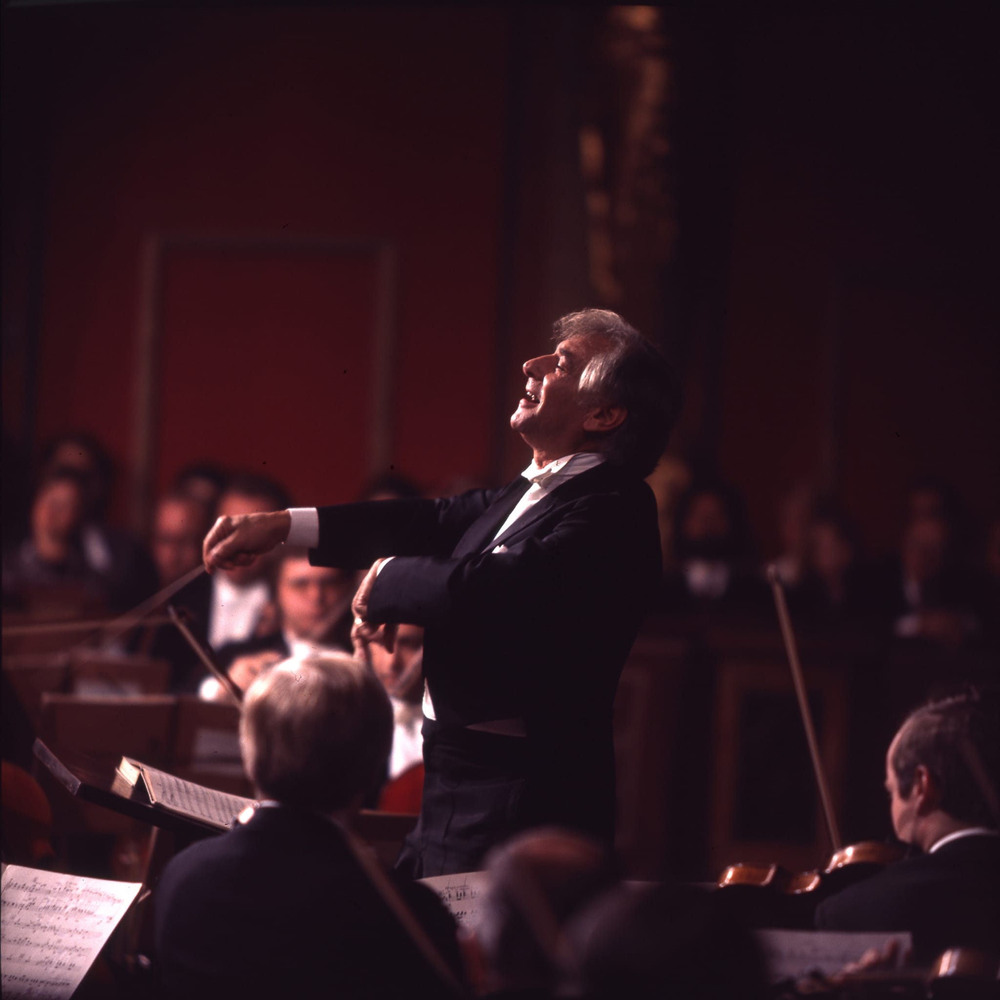 Bernstein conducts Mahler: Symphony No. 7 (1974)