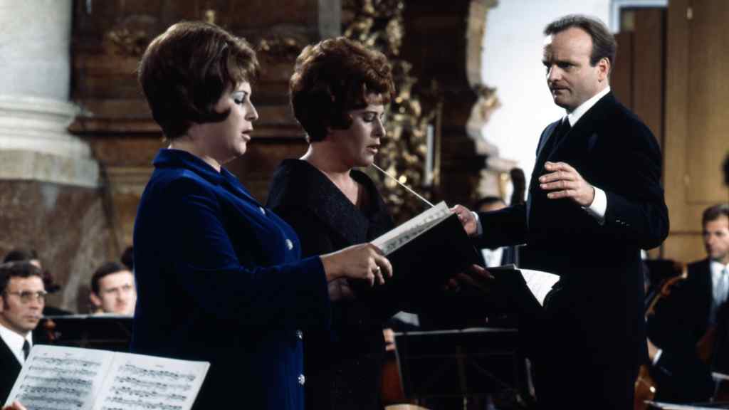 Stream Richter conducts Bach: Mass in B Minor | STAGE+