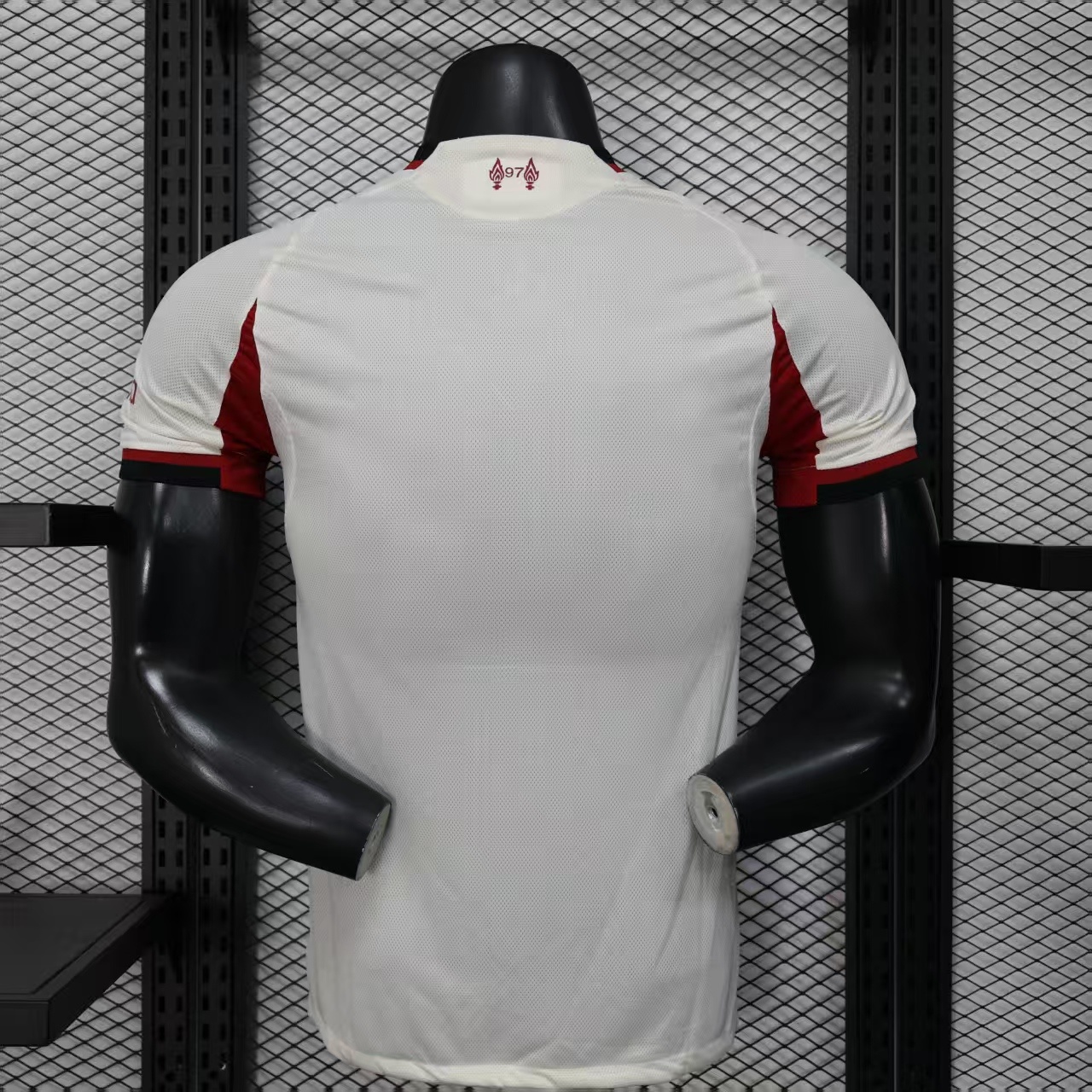 Liverpool 25/26 Away Kit 4