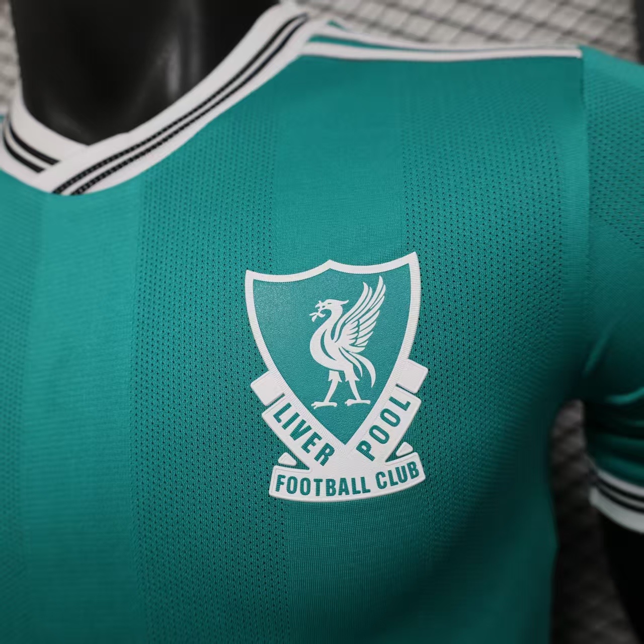 Liverpool 25/26 Third Kit 2