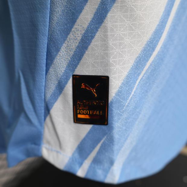 Manchester City 25/26 Home kit 6