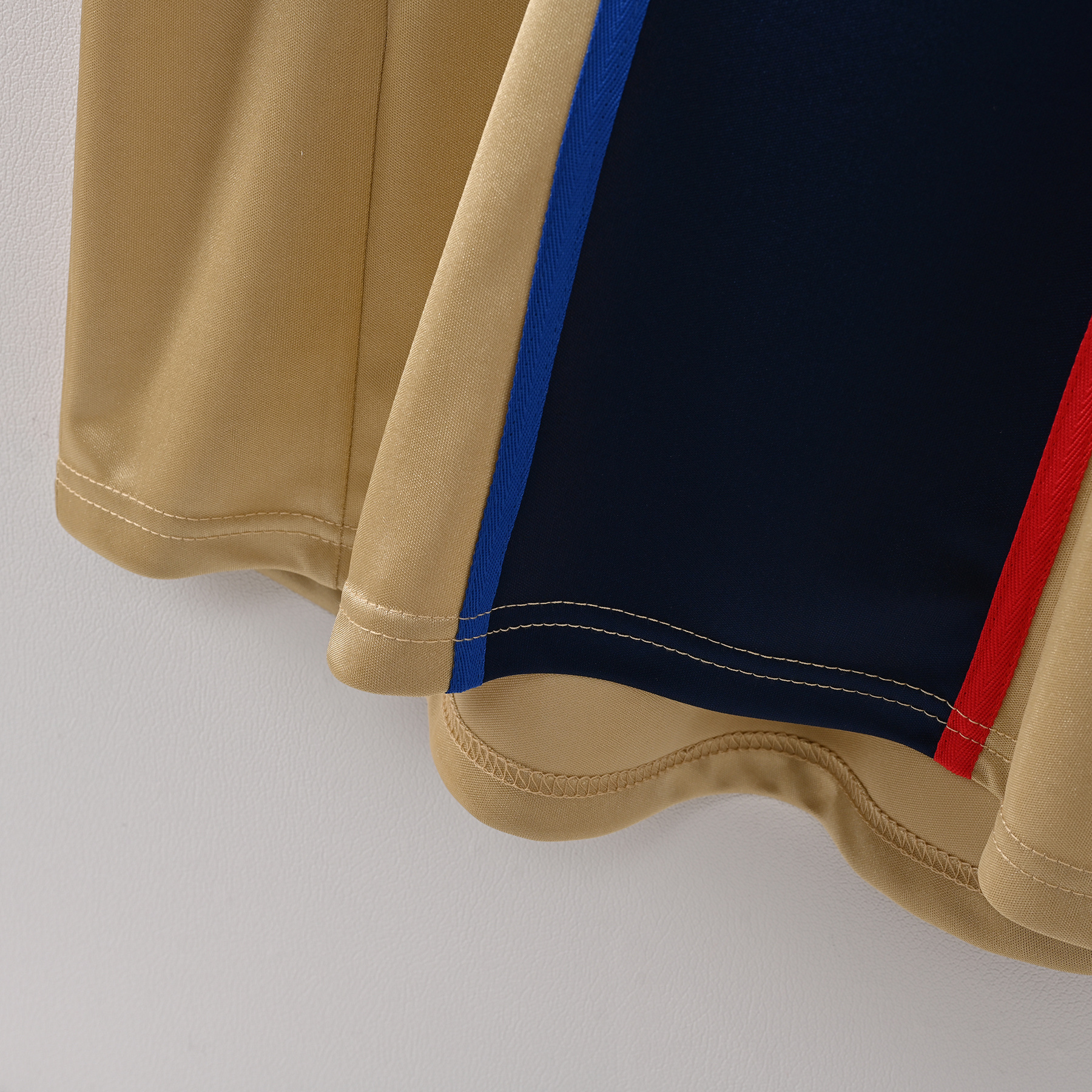 FC Barcelona 2001-02 Retro Away Football Jersey 4