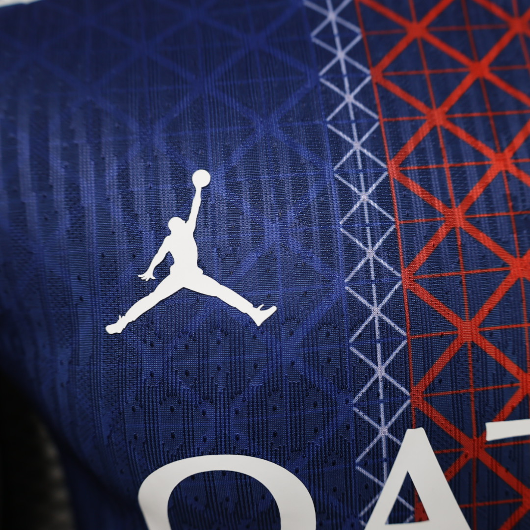 The PSG 25/26 Special Edition Player Football Jersey (Double Star Edition) 8