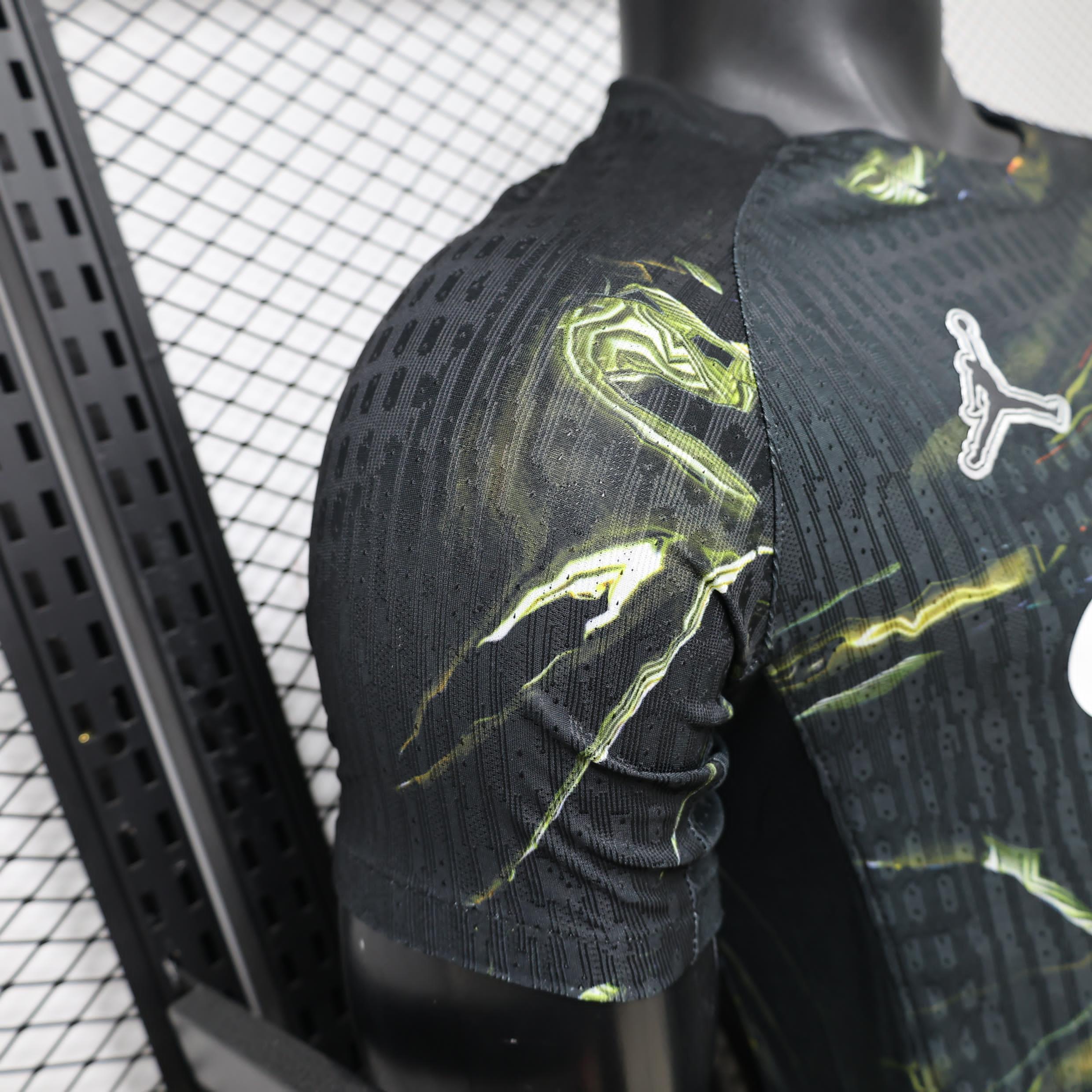Jordan x Paris Saint-Germain 2025-26 "Night Edition" Stadium Jersey 4