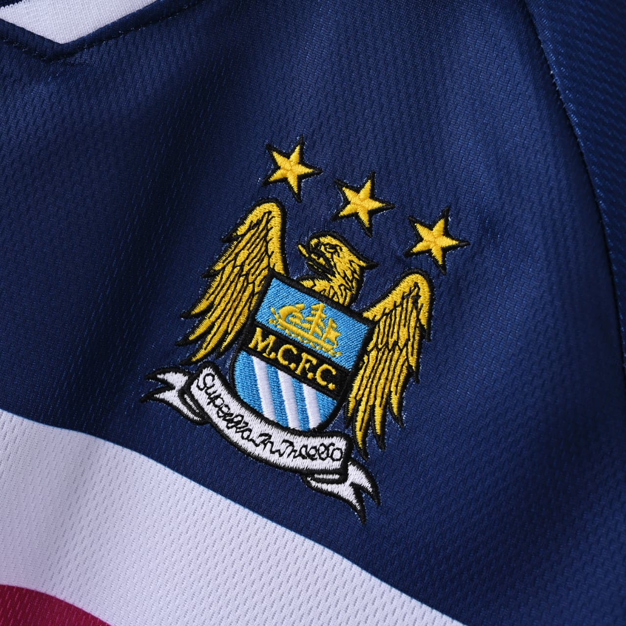 Manchester City 1997/98 Away Retro Jersey 3