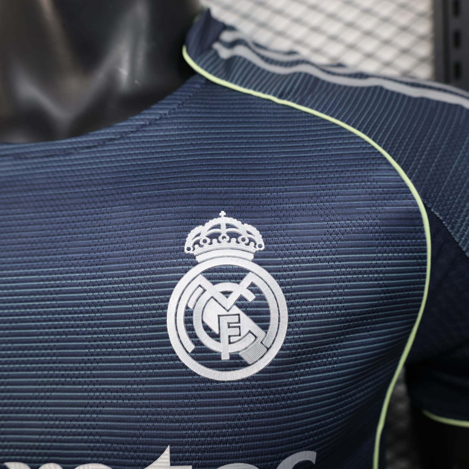 Real Madrid 2025/26 Away Jersey 8