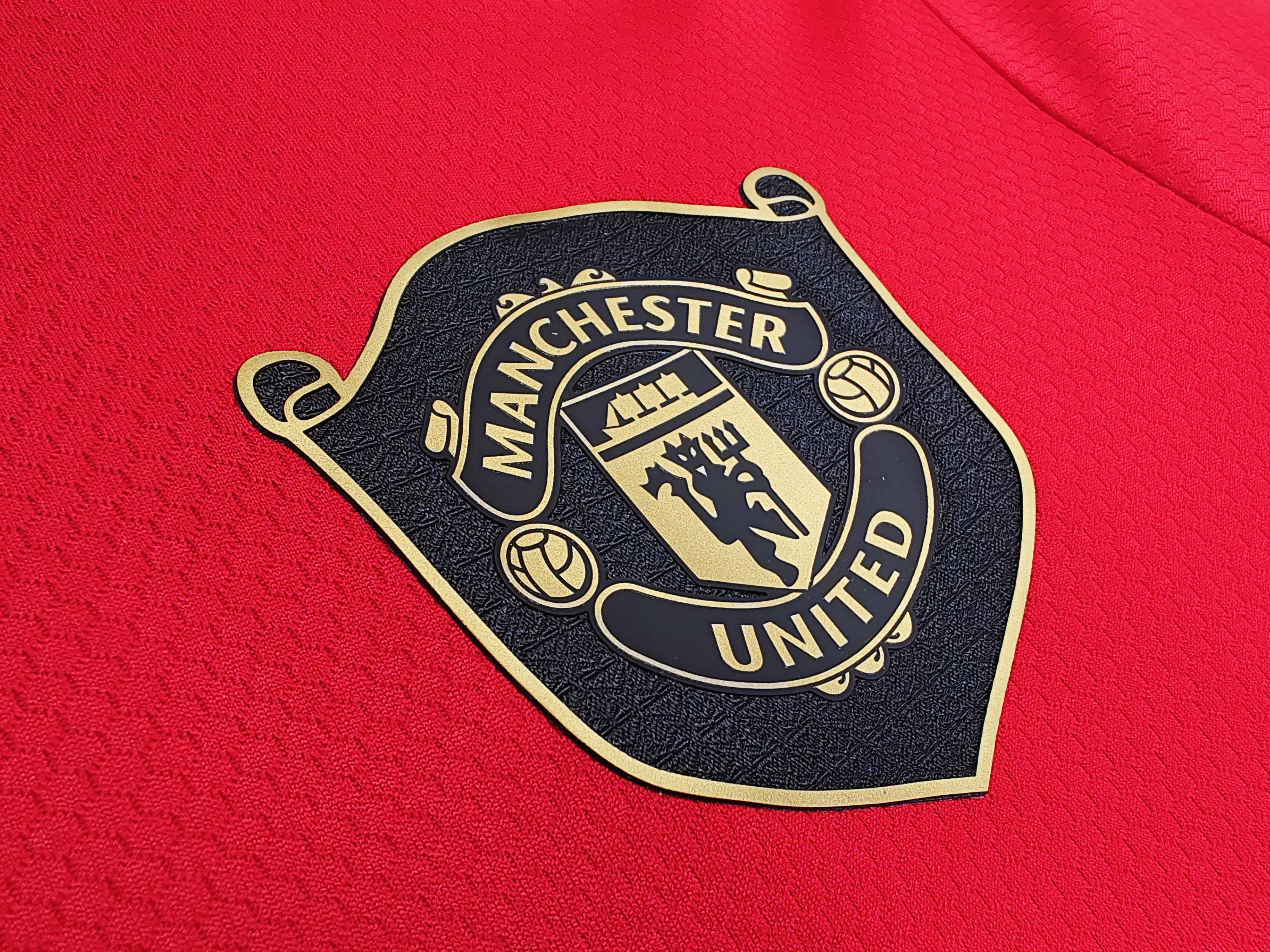 The Manchester United Retro 2019/20 Home Football Jersey 2
