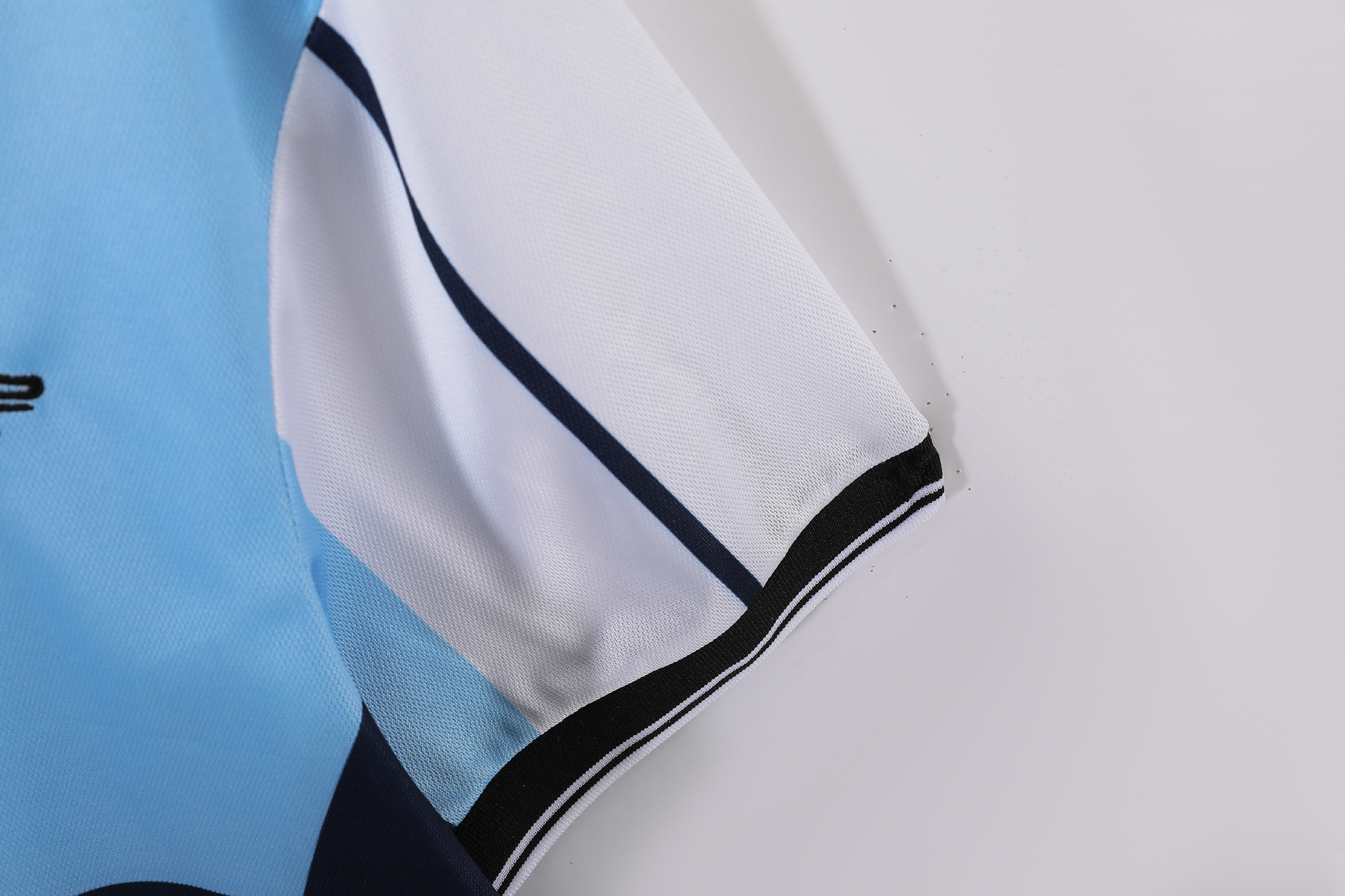 The Argentina Retro 2001 Home Memorial Edition Football Jersey 5