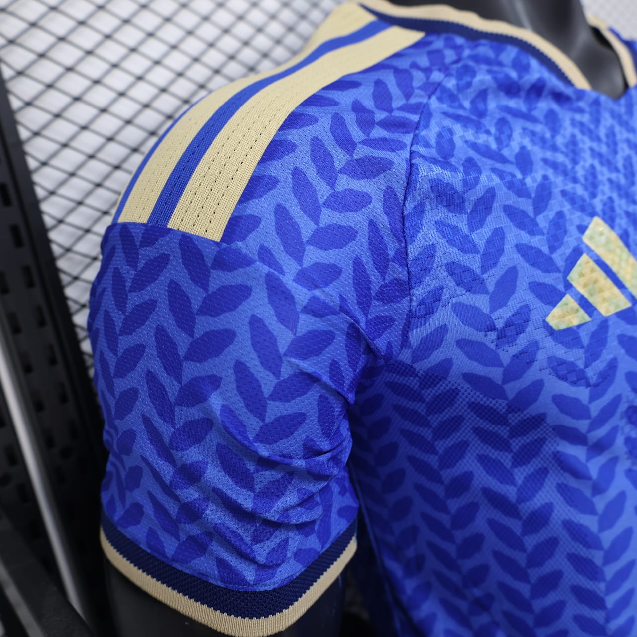 The Italy 2026 Home Football Jersey 4
