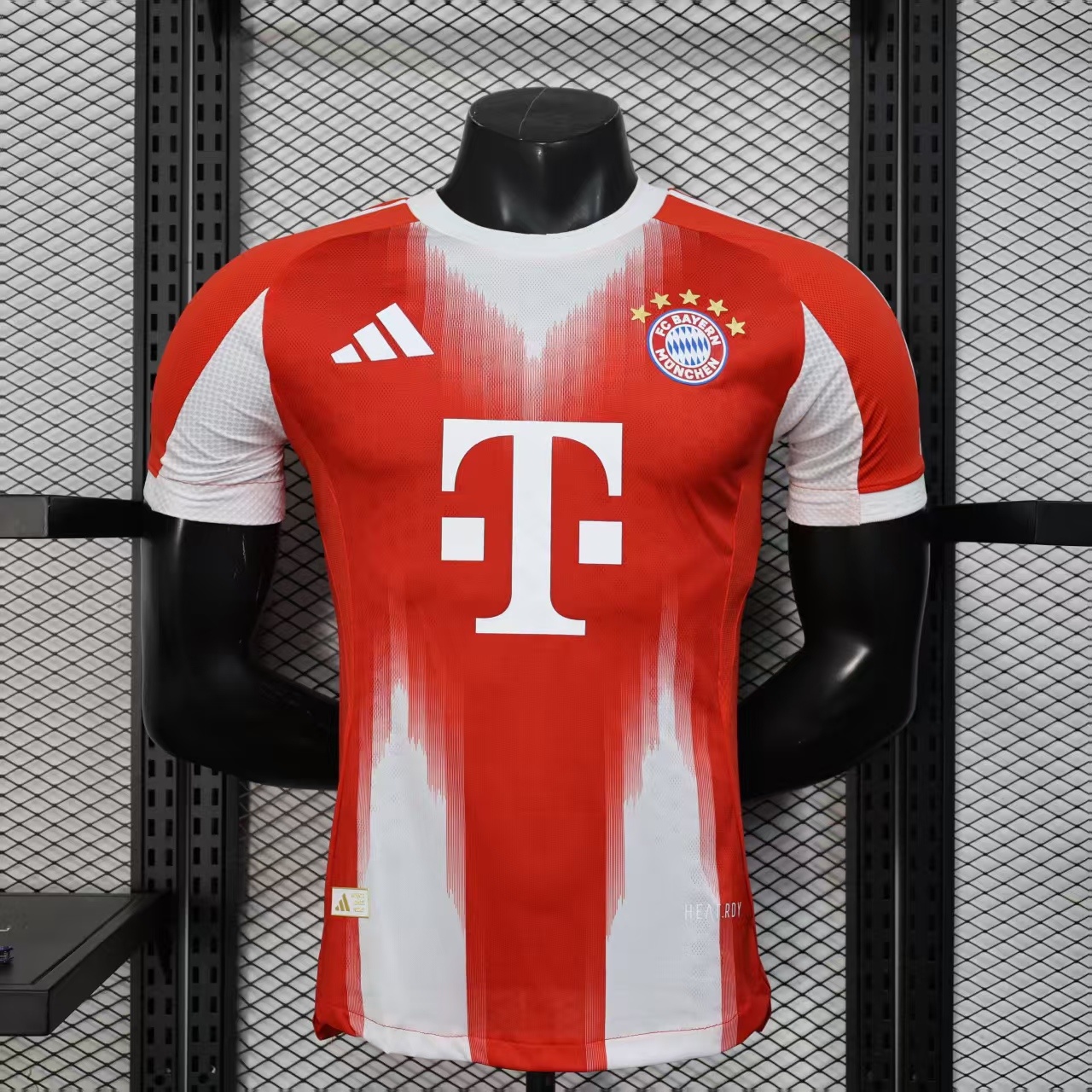 The FC Bayern Munich 2025/26 Home Football Jersey 1
