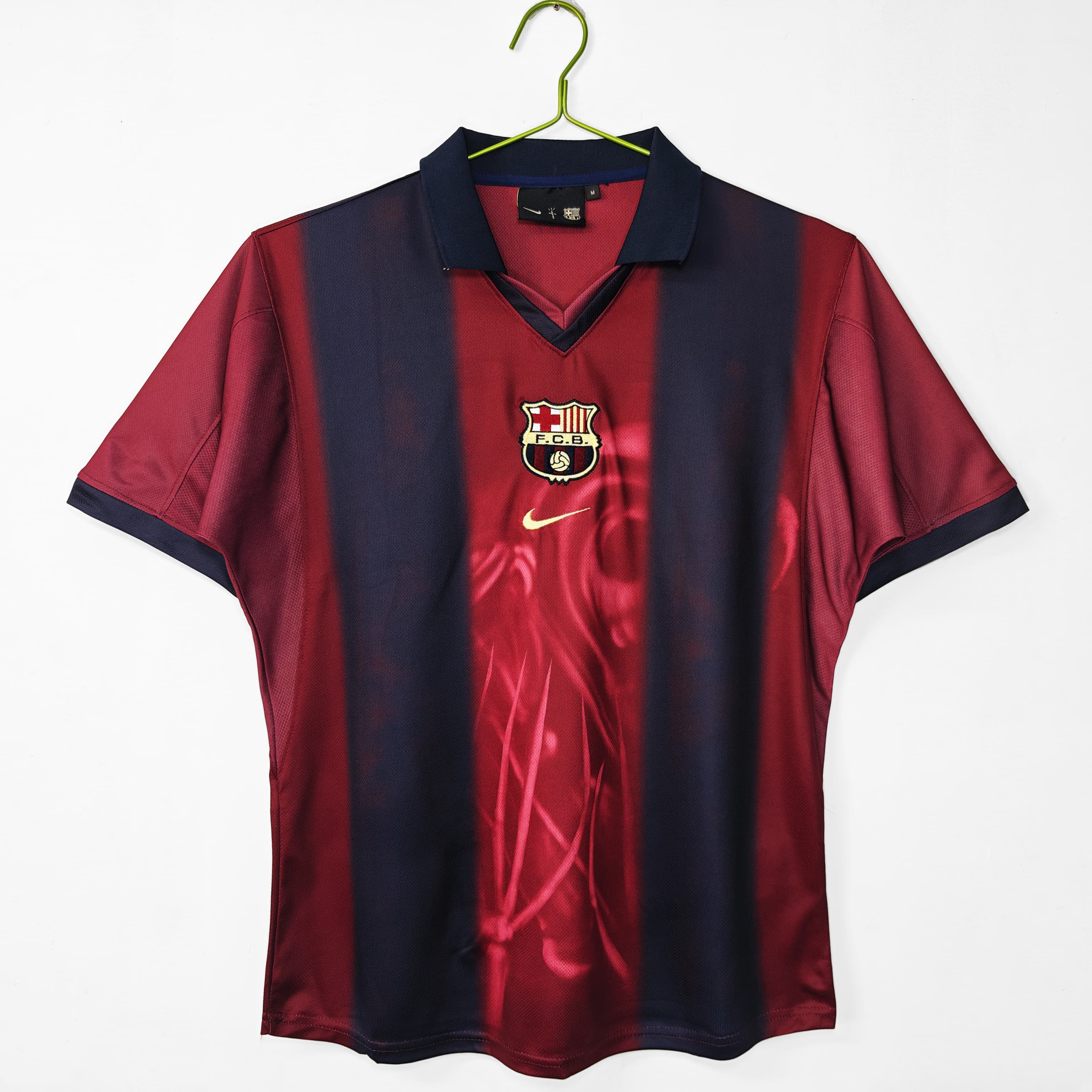 The FC Barcelona Retro 2000/01 Home Stadium Football Jersey 1