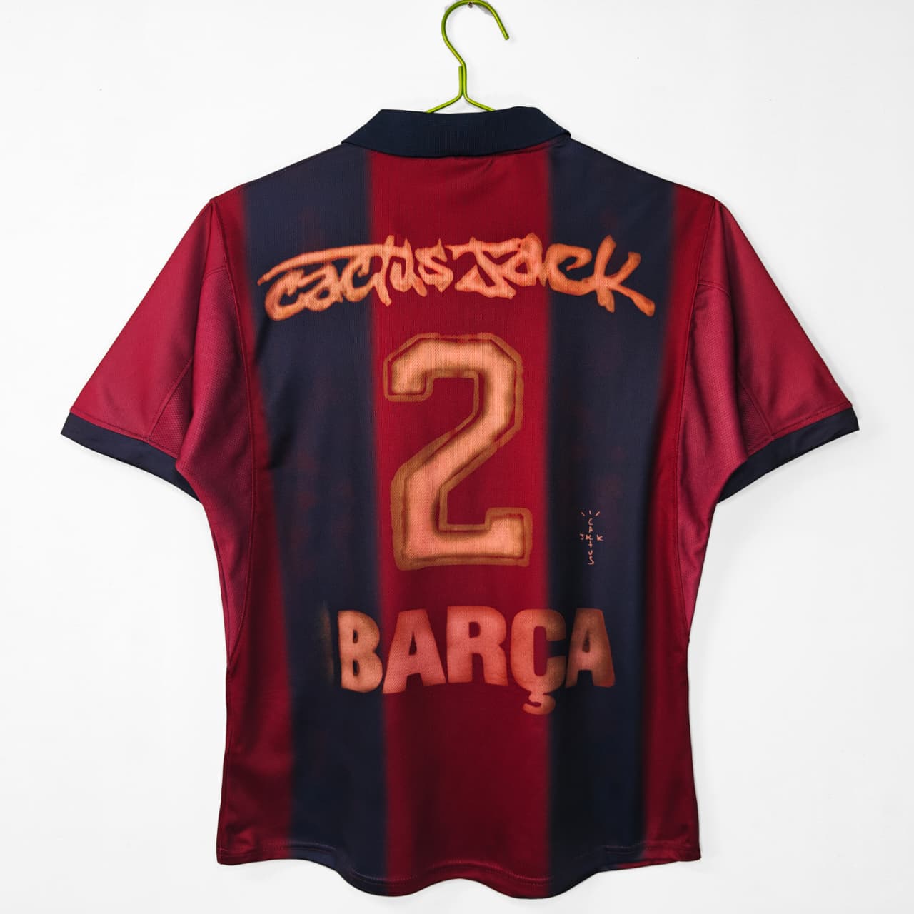 The FC Barcelona Retro 2000/01 Home Stadium Football Jersey 5