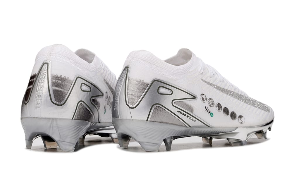 The Nike Air Zoom Mercurial Vapor 16 Elite “Vinícius Jr.” Football Cleats 4