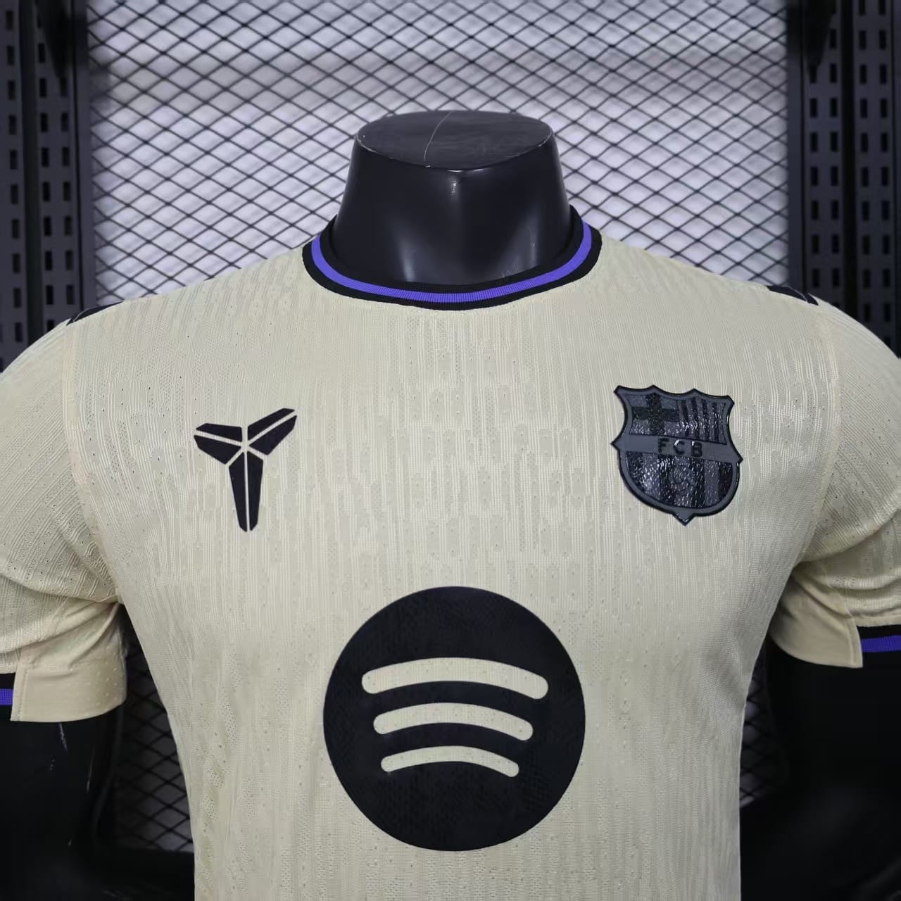 The FC Barcelona 2025/26 Away Jersey 2