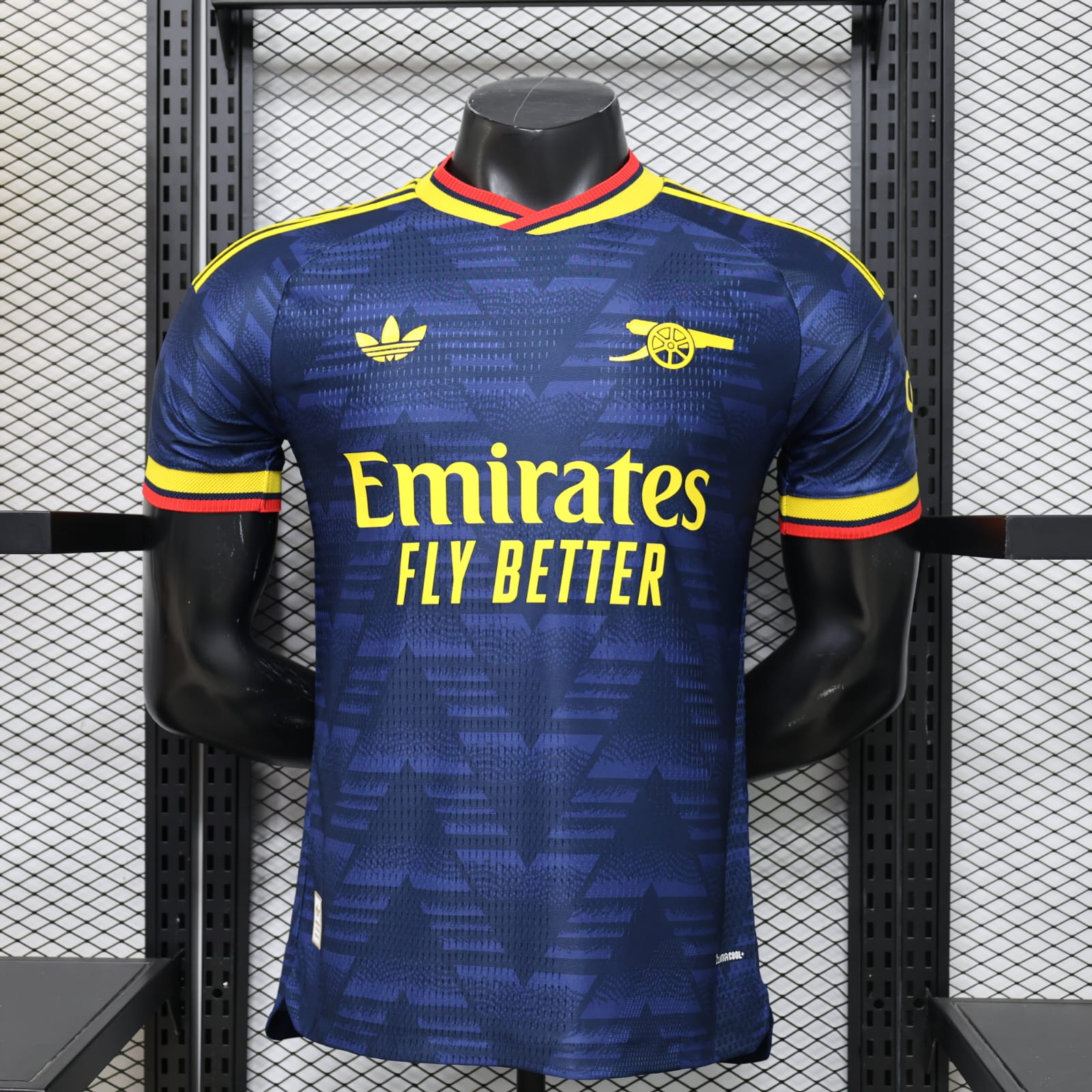 Arsenal 2026/2027 Away Kit 1