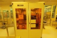 11 cleanroom processing enclosure