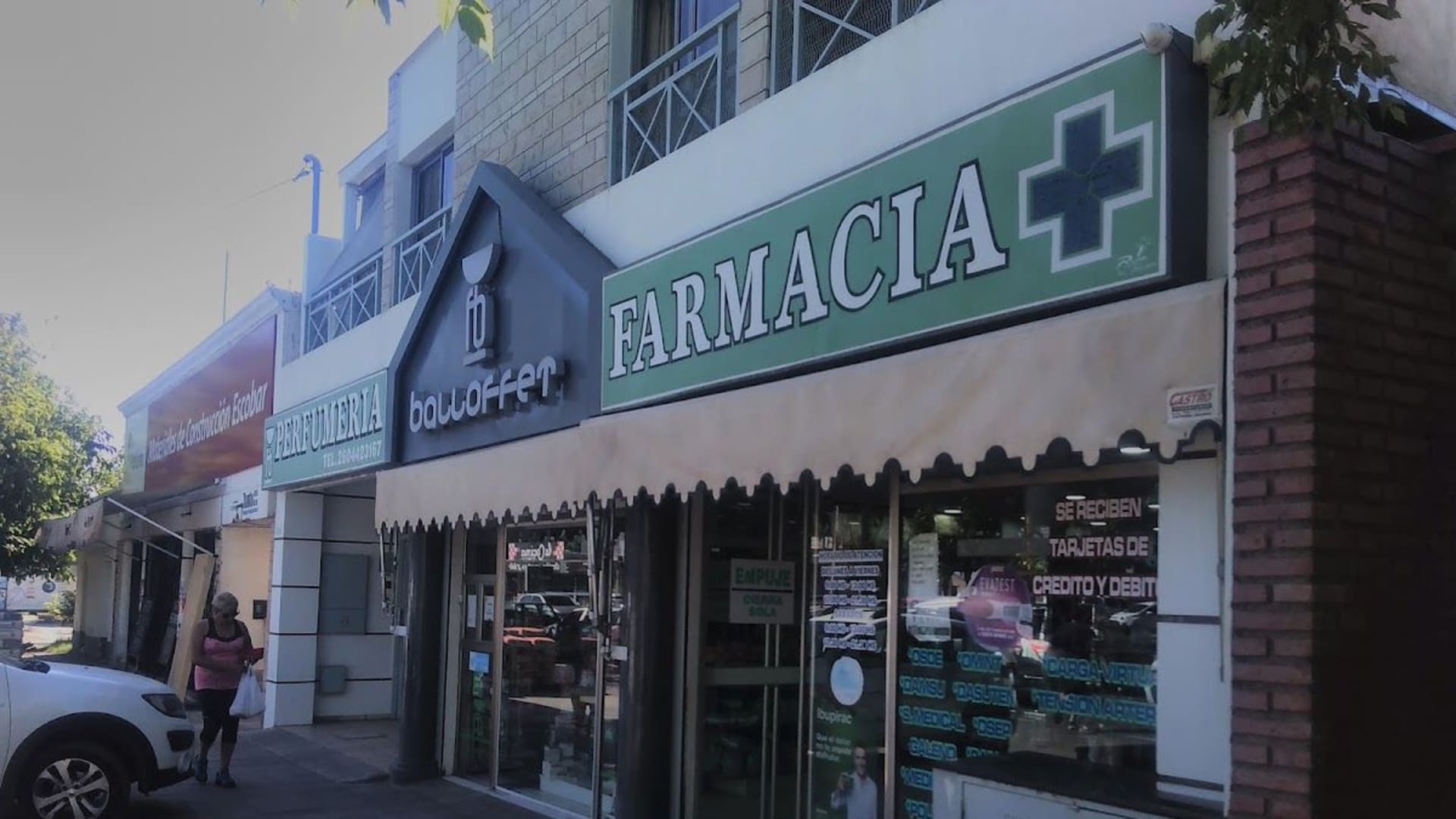 Farmacia Balloffet II - Foto 1