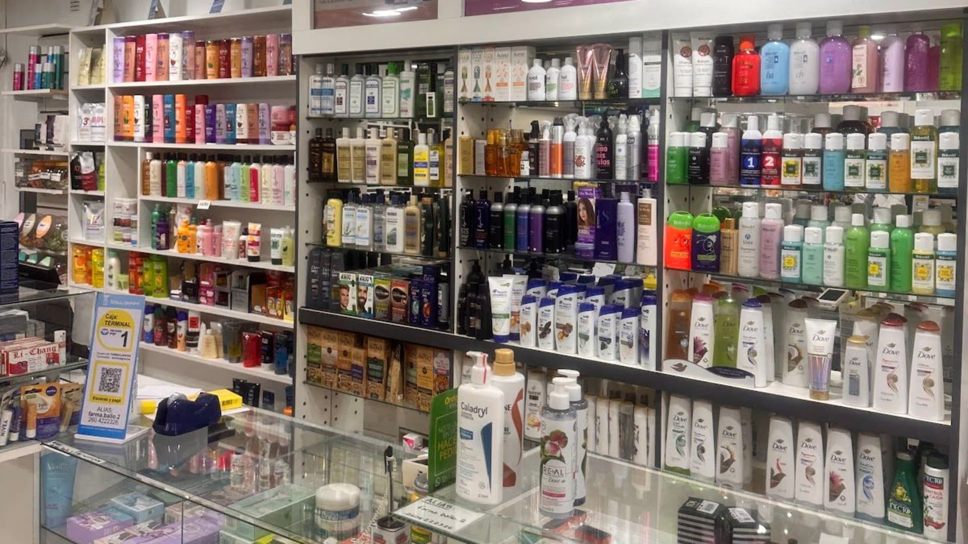 Farmacia Balloffet II - Foto 2