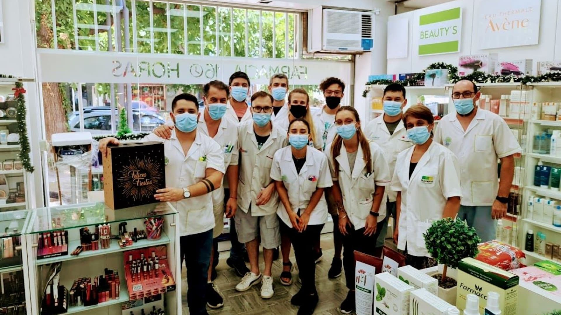 Farmacia 16 Horas - Foto 2