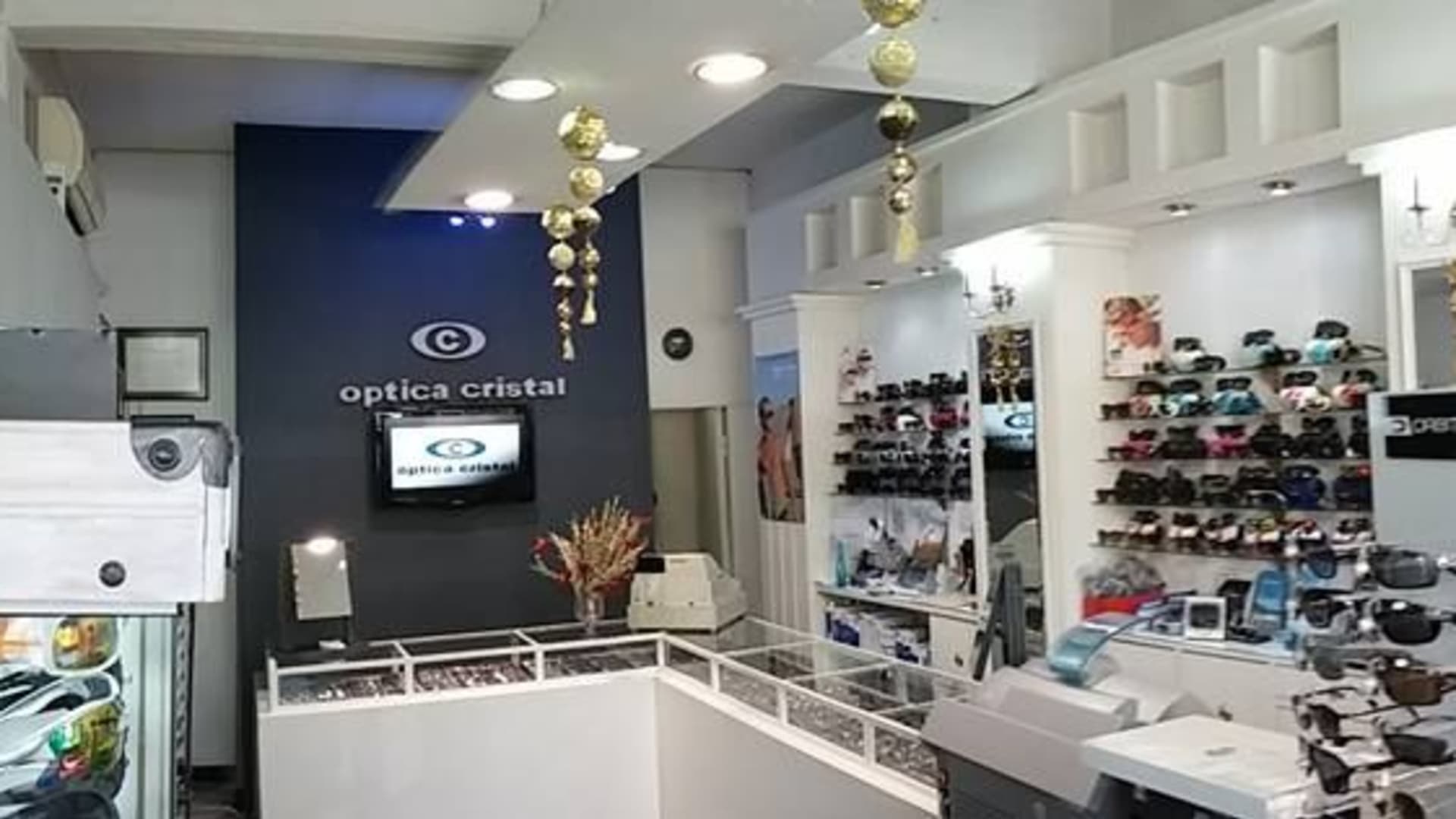 Óptica Cristal - Foto 1