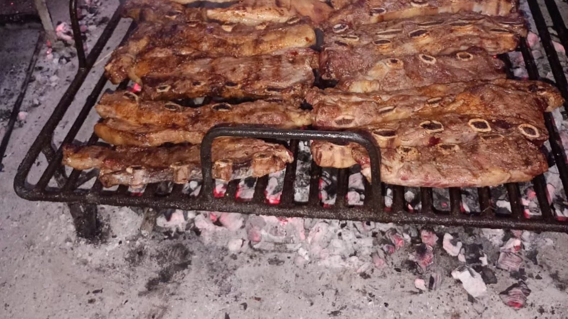 El Campo (Chivito - Trucha) - Foto 2