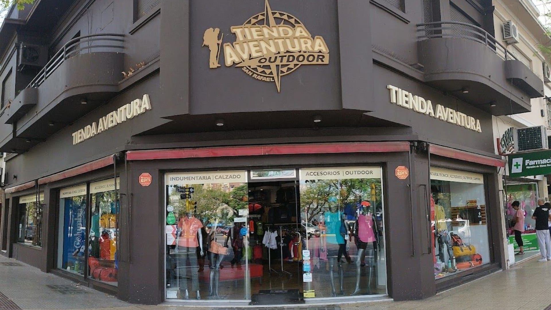 Tienda Aventura Outdoor - Foto 1