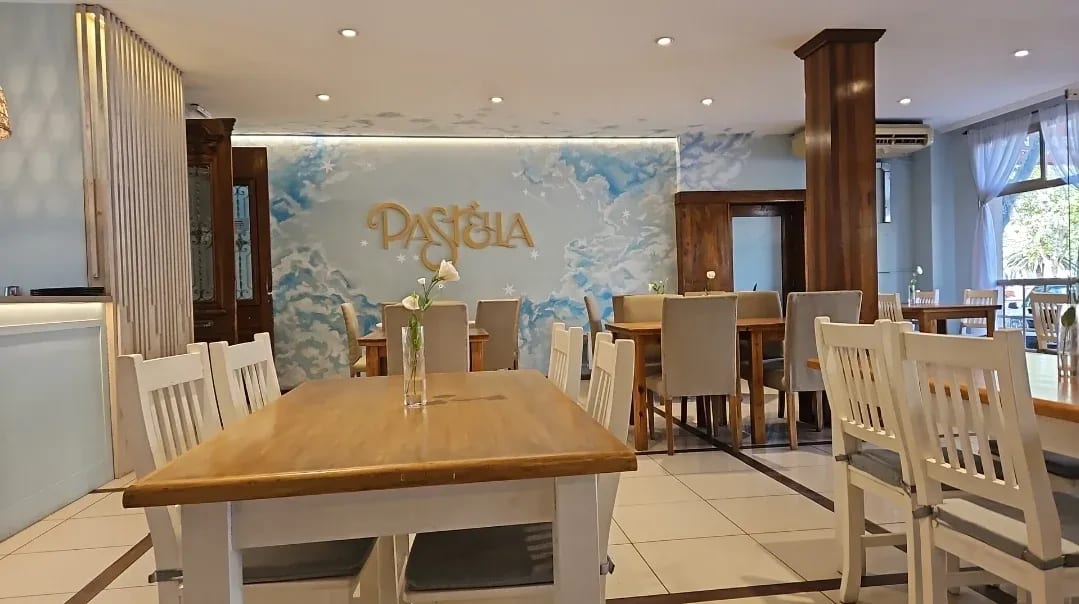 PASTELLA- Café - Pastelería - Foto 1