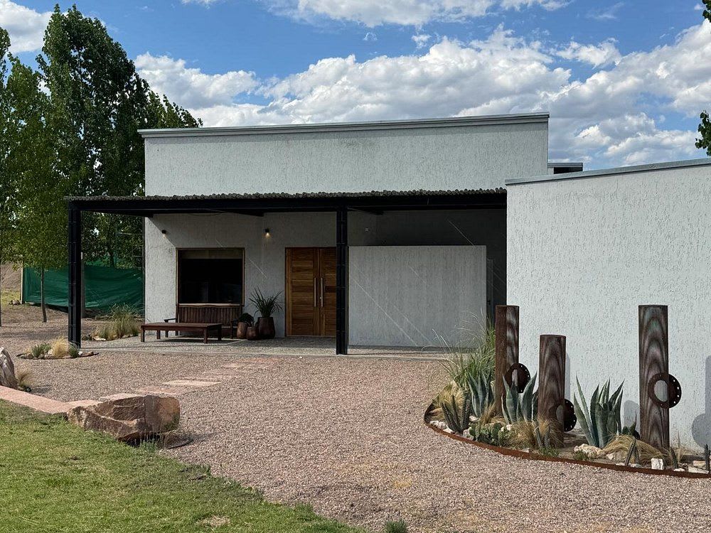 BODEGA FAMILIA MORGAN  - Foto 1