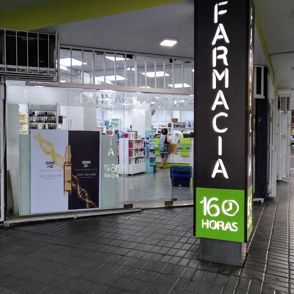 Farmacia 16 Horas - Foto 1