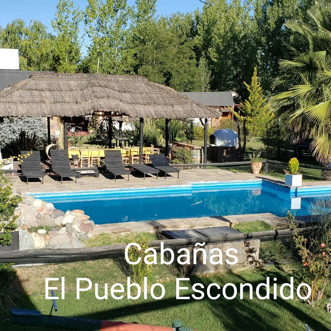 Cabañas El Pueblo Escondido – Rama Caída