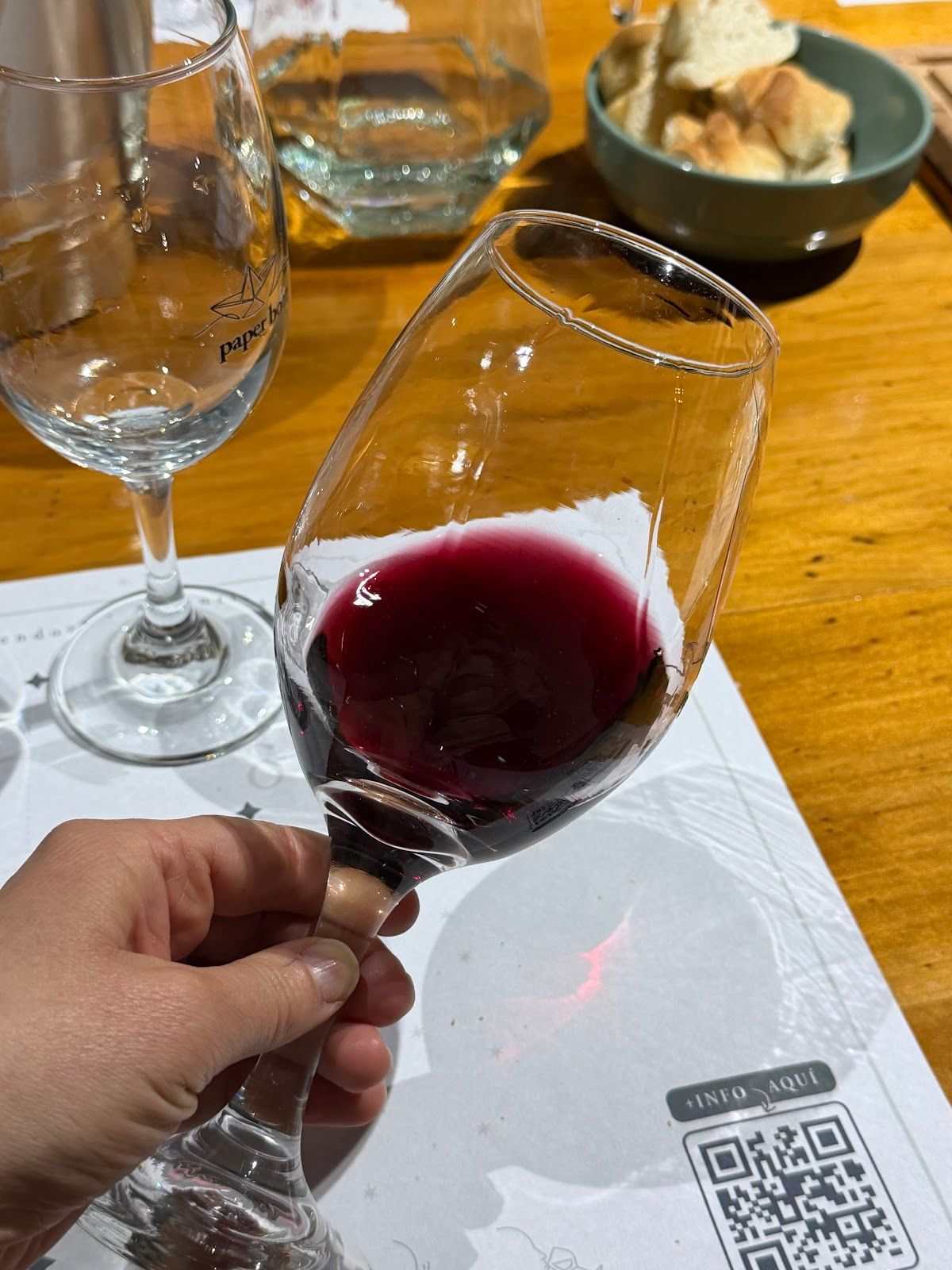 EPSILONCRU VINEYARDS (Bodega) - Las Paredes. - Foto 3
