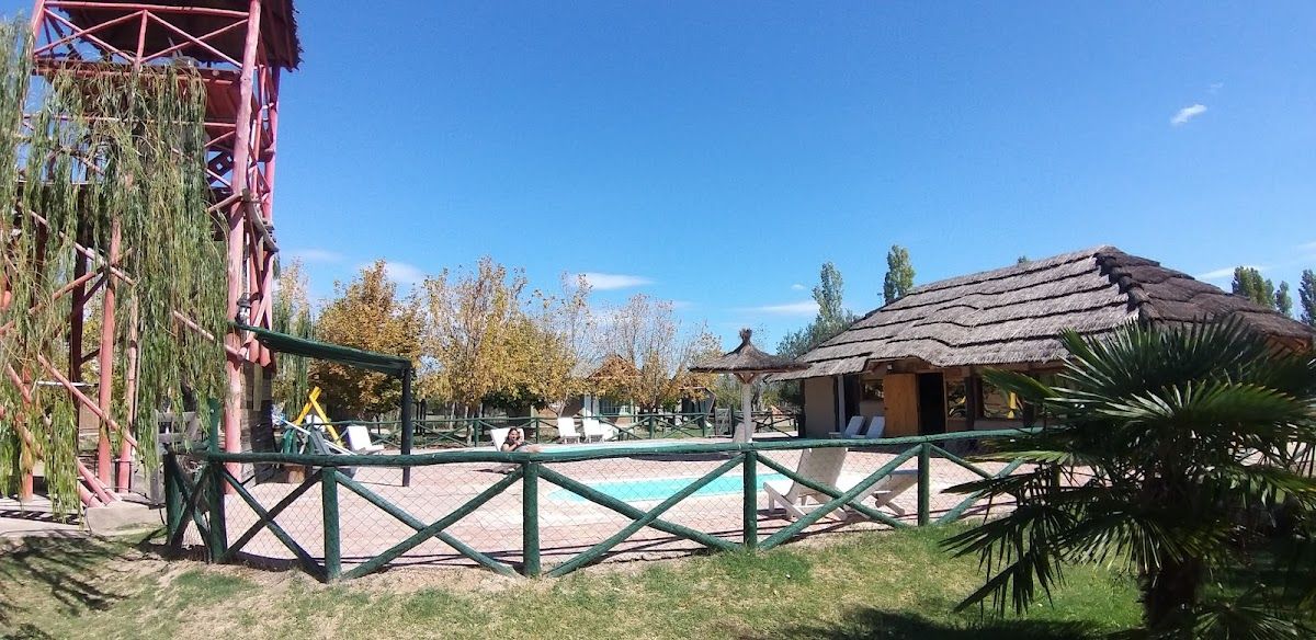 Cabañas El Mangrullo – Rama Caída - Foto 1