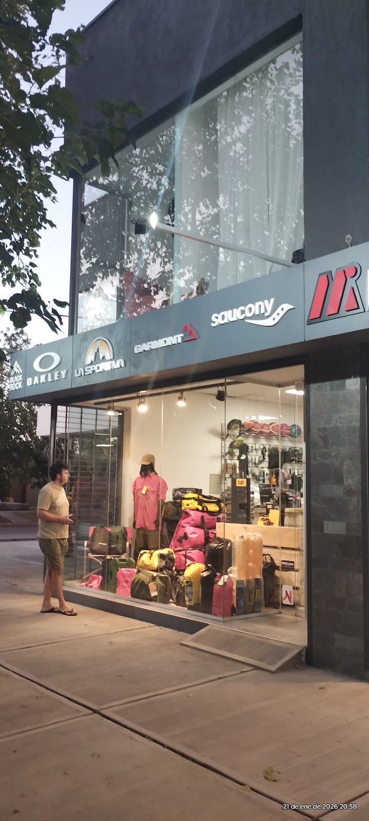 Malargüe indumentaria San Rafael Outdoor - Foto 1