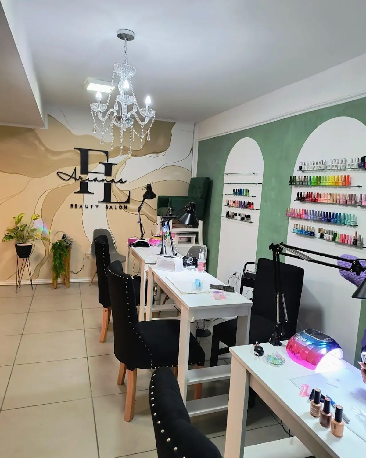 Centro de Estética Arianas F&L - Foto 1