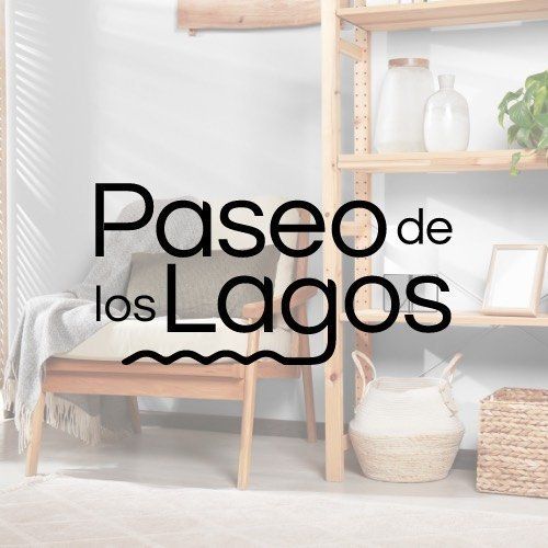 Paseo de los Lagos