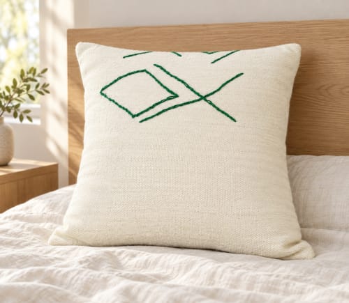 Coussin du Moyen Atlas – Ligne verte abstraite — vue II