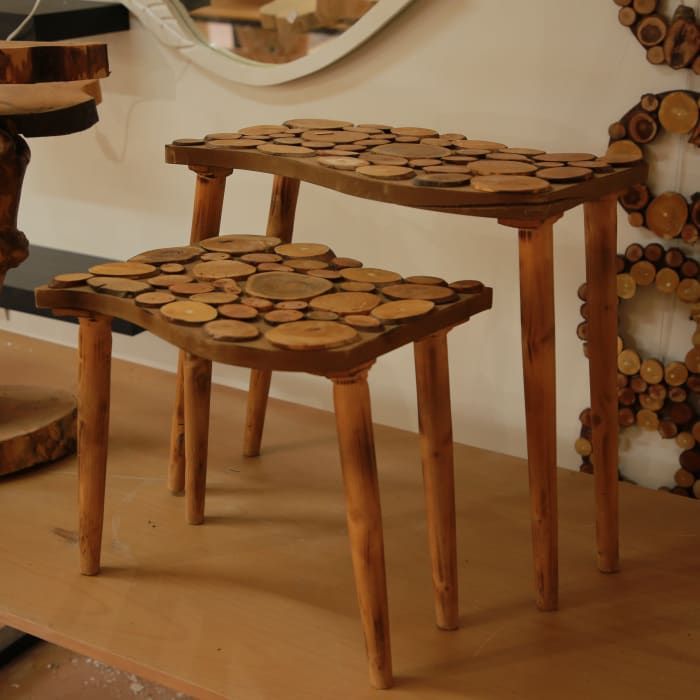 Duo de tables rondelles Cèdre d’El Hajeb – Plateaux graphiques et pieds simples