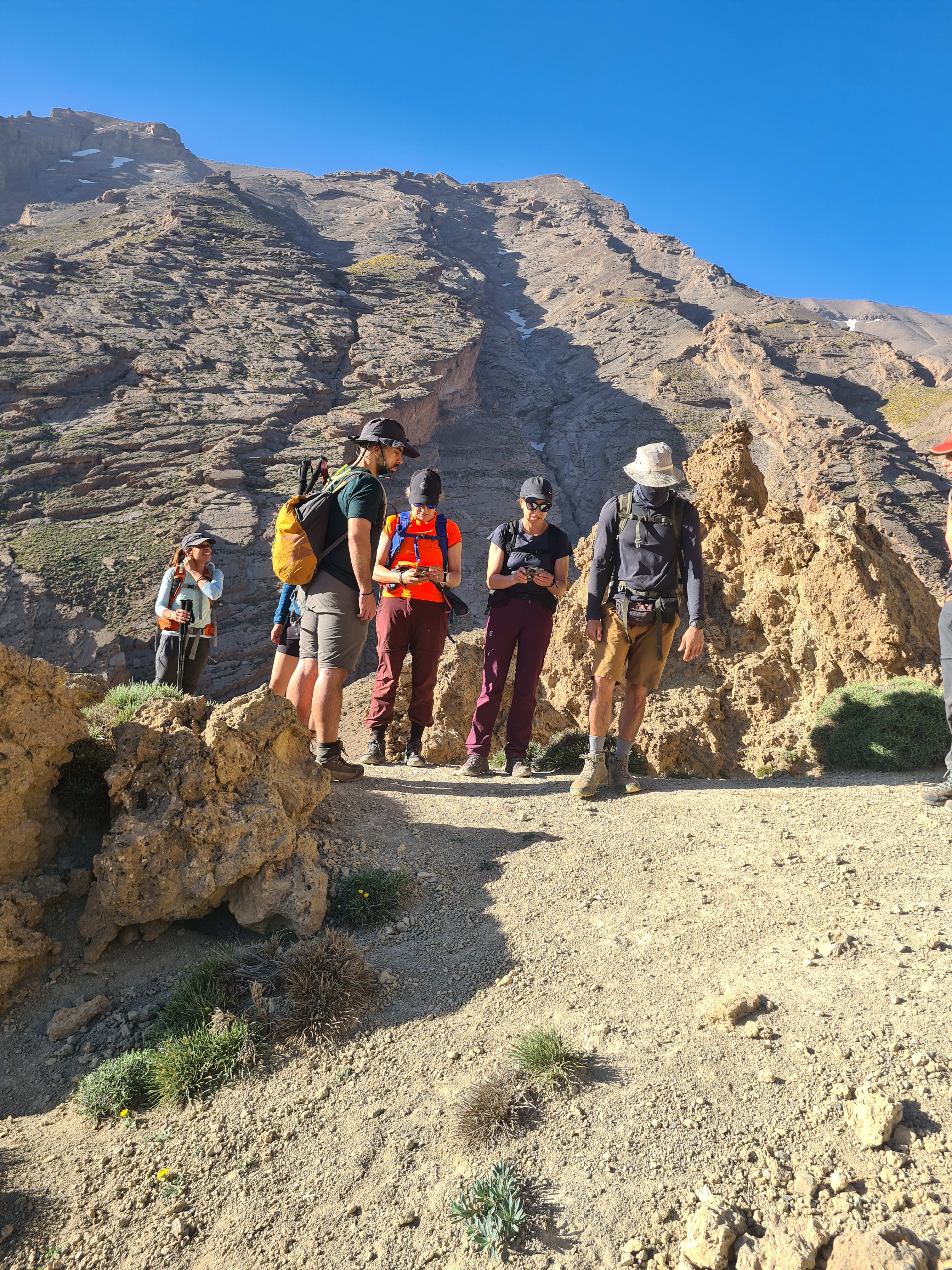 Atlas Range of Morocco: A Local Guide to the Mountains, Valleys and Amazigh Life