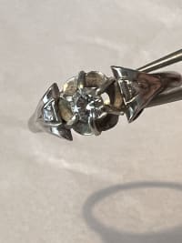Bague solitaire diamant or blanc 2