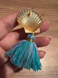 Boucles d'oreilles dorées pompons 4