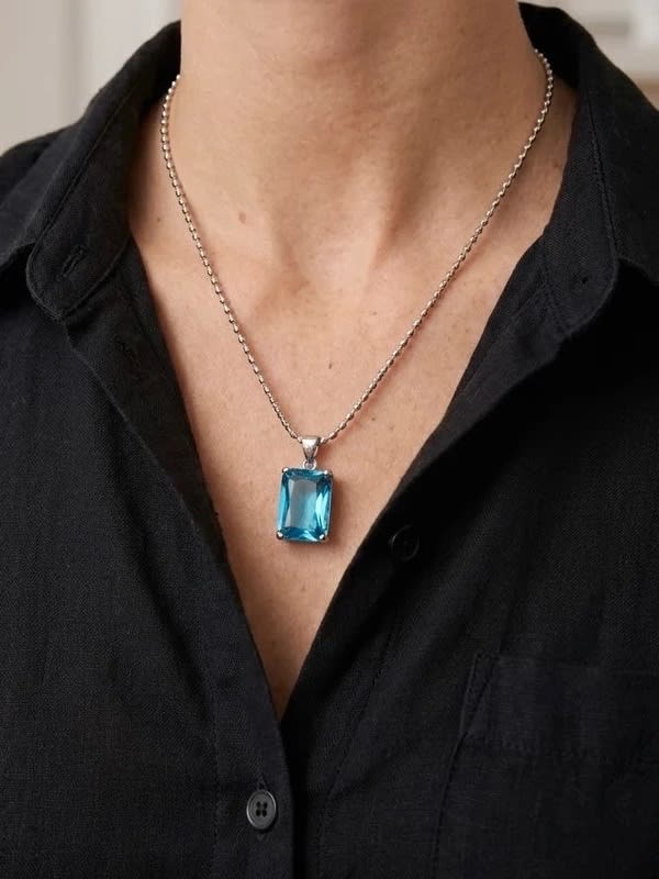 Pendentif Saphir bleu Édition limitée