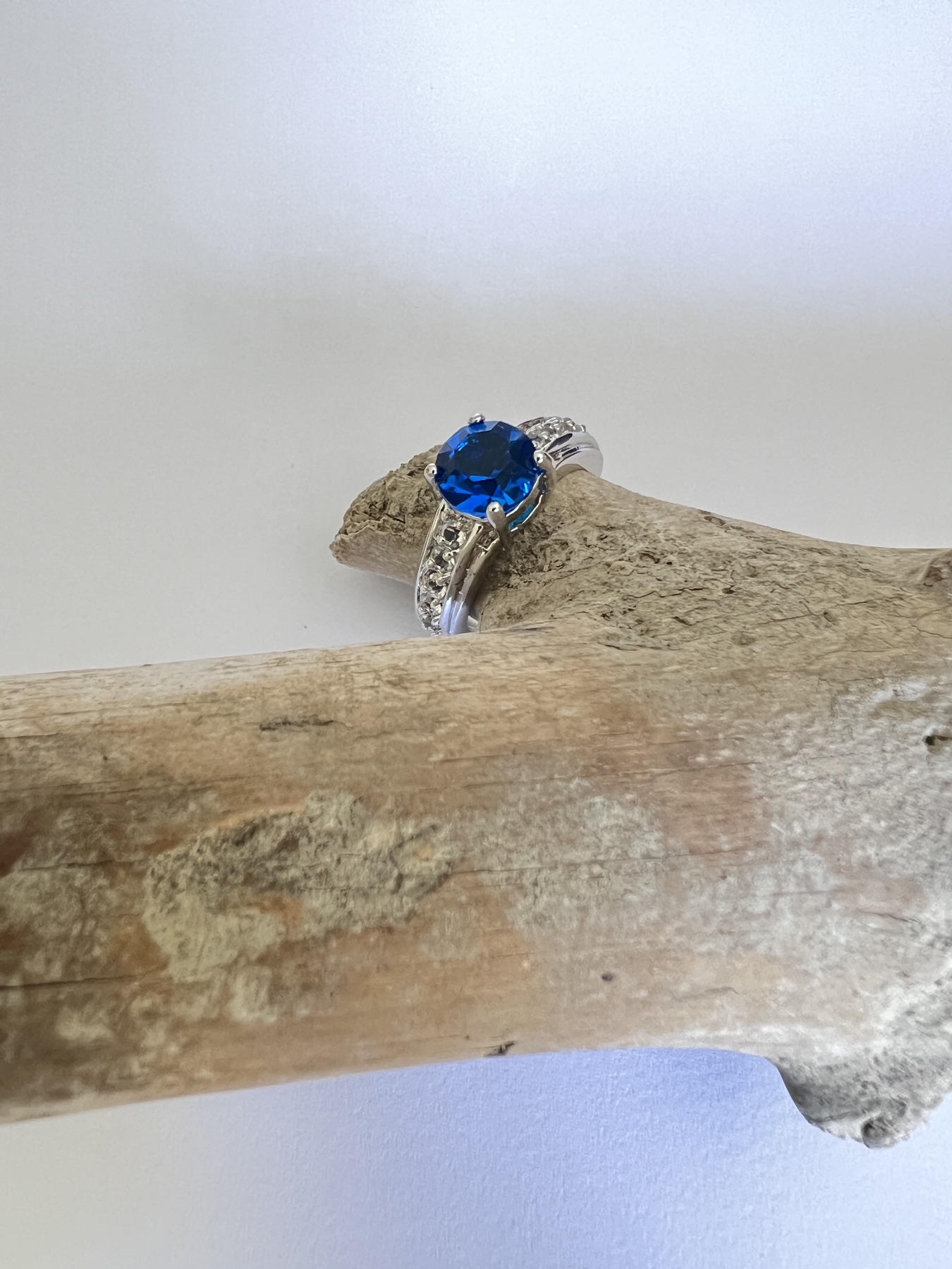 Bague Saphir Bleu Edition limitée argenté