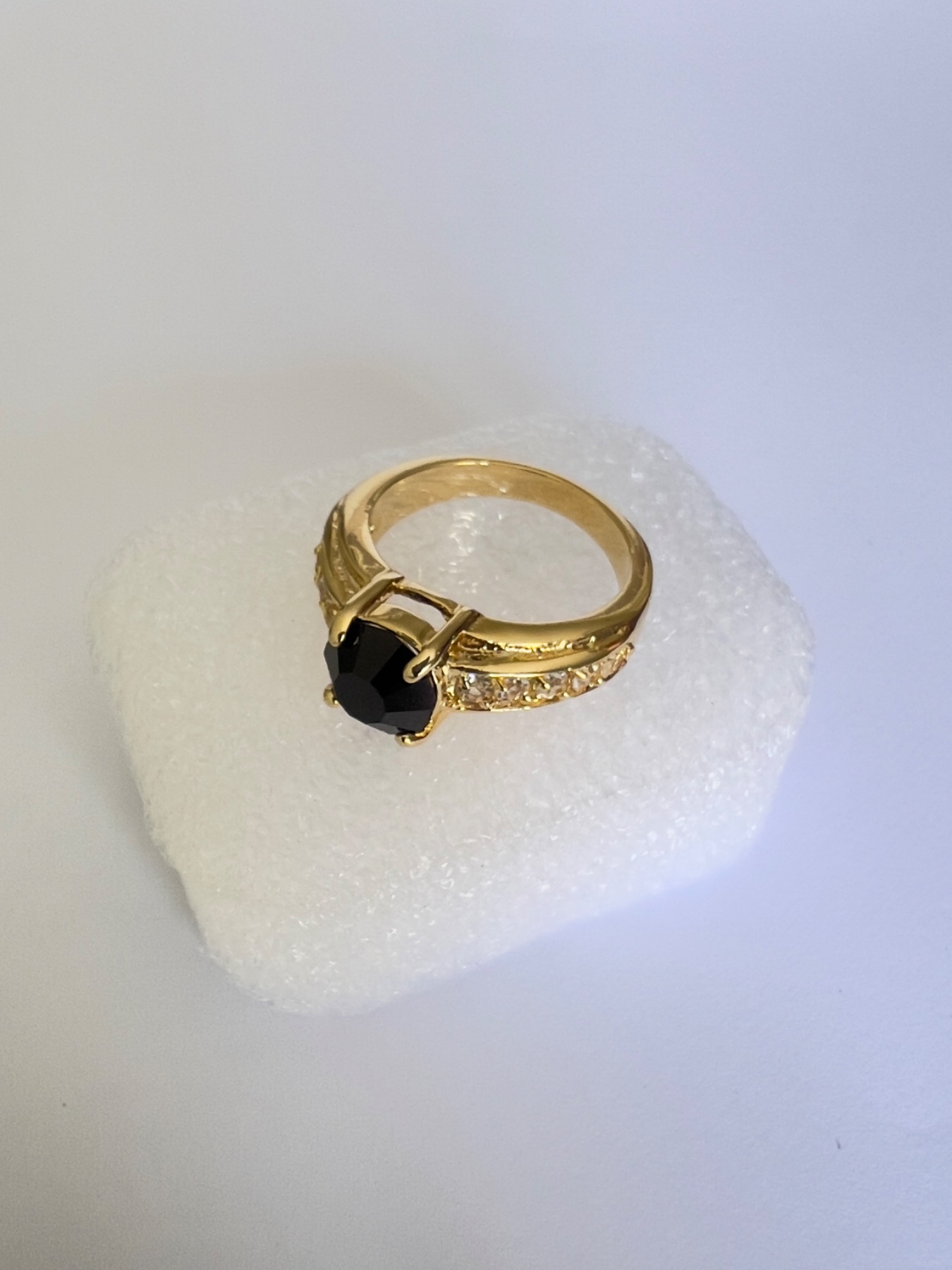 Bague Saphir noir Edition limitée doré  2